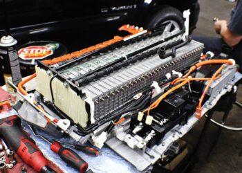 El problema que podría encarecer los coches eléctricos a corto plazo