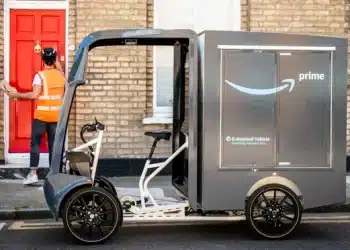 Amazon podría cambiar sus furgonetas de reparto por bicicletas