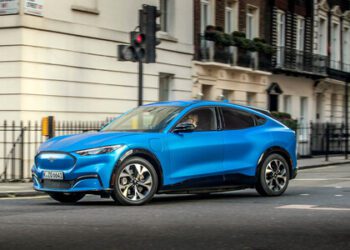 EE.UU concede 7.500 millones de dólares en ayudas para la compra de coches eléctricos