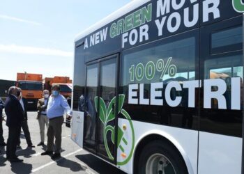 Algeciras se sube a los autobuses eléctricos