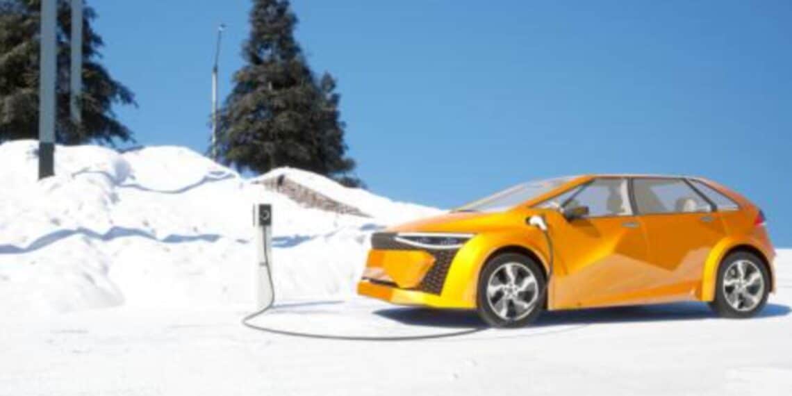 Así es como deberás conducir tu coche eléctrico en invierno