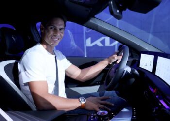Este es el coche eléctrico de Rafa Nadal: un Kia personalizado que puedes tener