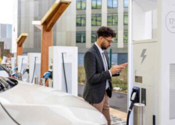 Esto es lo que te costará repostar en una electrolinera