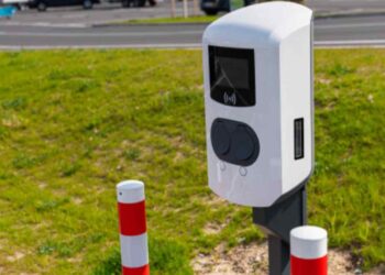 Guía de puntos de carga en España: Estos son todos los que hay y la potencia que tienen