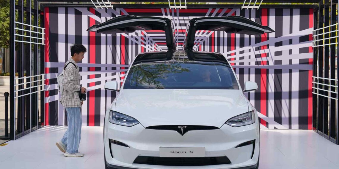 Esta es la razón por la que Tesla entrega sus coches sin batería