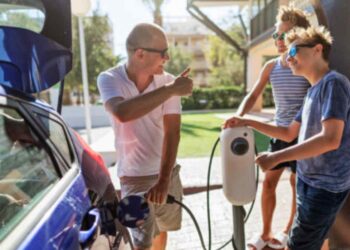 Esta App protegerá la batería de tu coche eléctrico del calor este verano