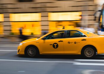 Un taxista ahorra en gasolina una media de 7.000 euros al año