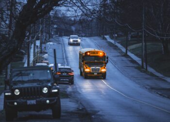 Esta es la estrategia de Estados Unidos para acabar con coche de gasolina impulsando el eléctrico