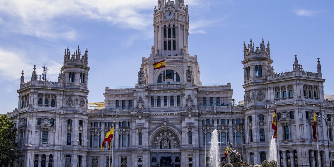 El Ayuntamiento de Madrid apuesta por los coches eléctricos