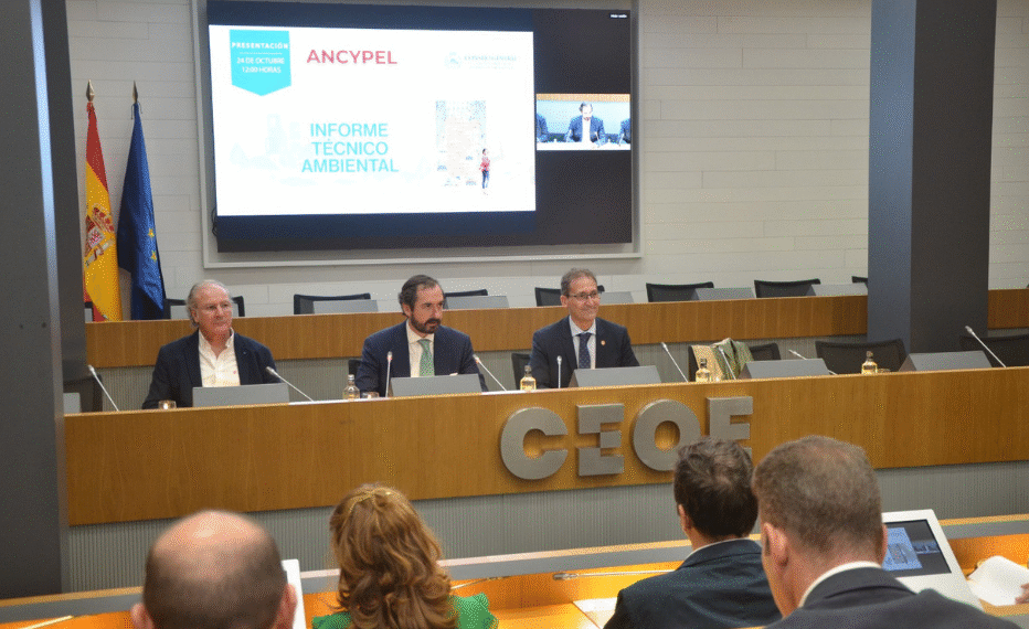 La formación online reduce hasta un 79% la huella de carbono por alumno 1 La formación online reduce hasta un 79% la huella de carbono por alumno.